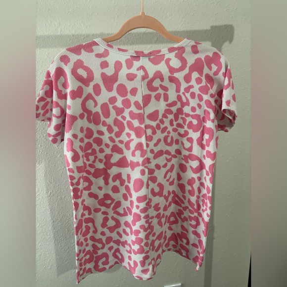 Shirt - Picture 2 of 3